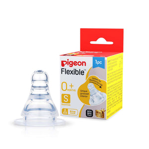Pigeon flexible baby bottle nipple packaging with clear nipple on a white background. Pigeon Peristaltic Nipple S go littles product main image