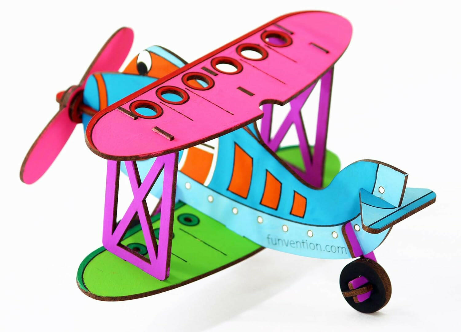 Funvention 3D Coloring Model - Bi-Plane Funvention  Go Science Goods.